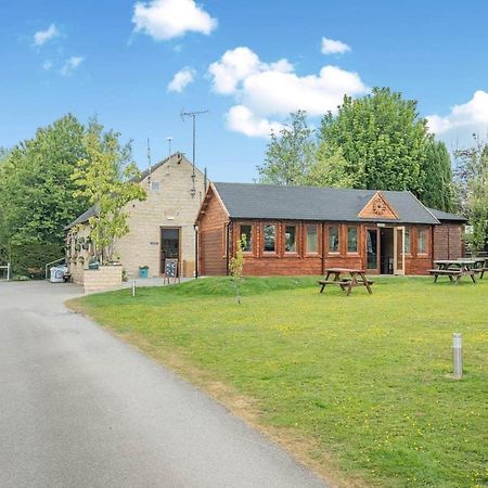 Longnor Wood Holiday Park Dış mekan fotoğraf