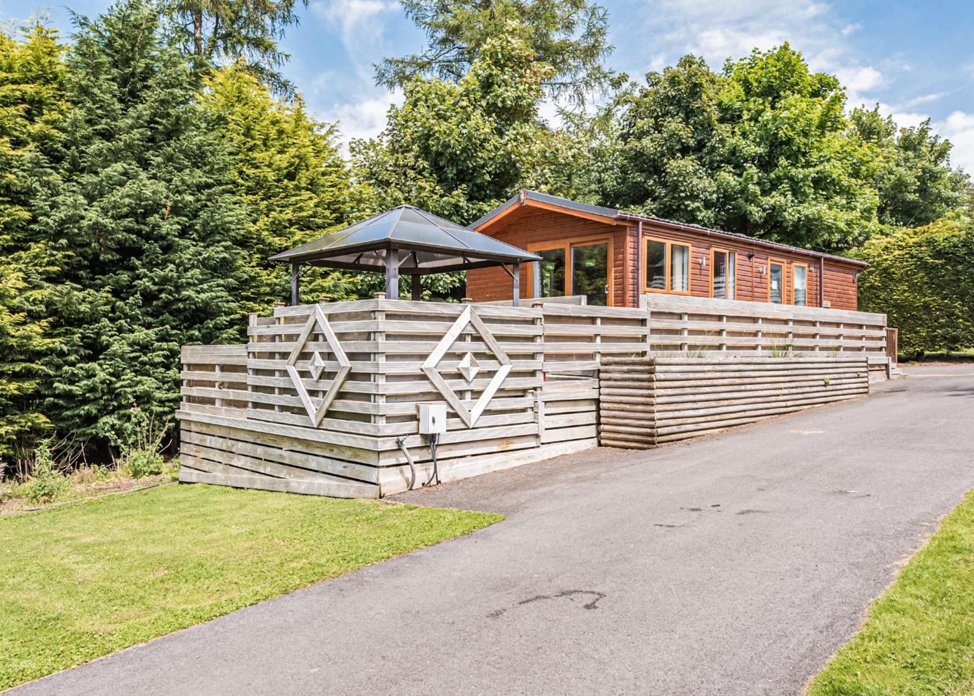 Longnor Wood Holiday Park Dış mekan fotoğraf