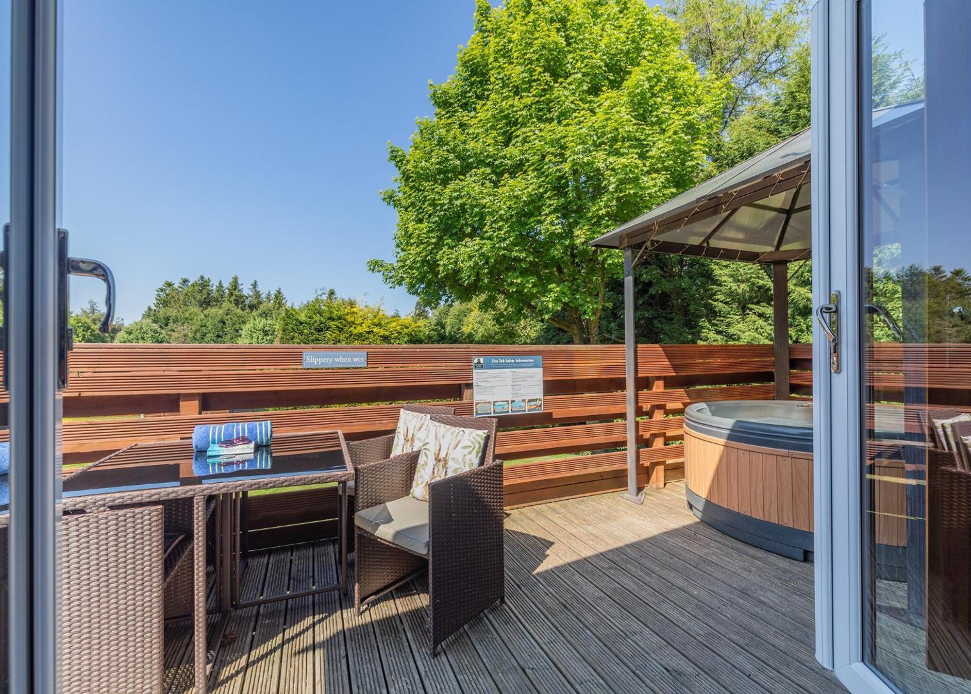 Longnor Wood Holiday Park Dış mekan fotoğraf